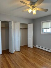 419 W Stevens Dr, Unit ONE BED in Addison, IL - Foto de edificio - Building Photo