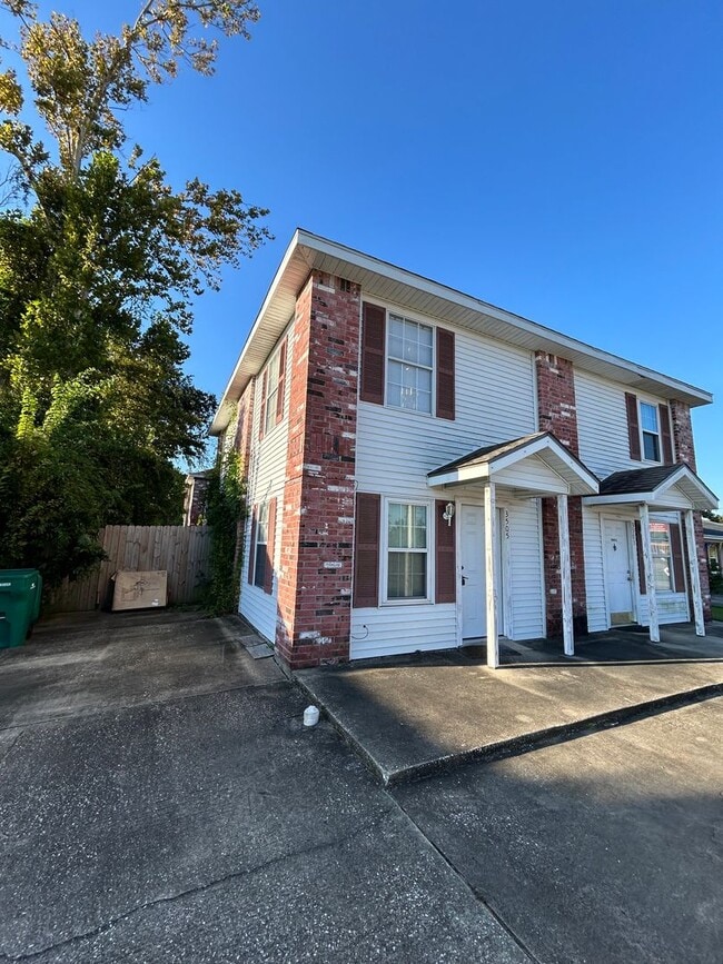 3505 Maplewood Dr in Sulphur, LA - Building Photo - Building Photo