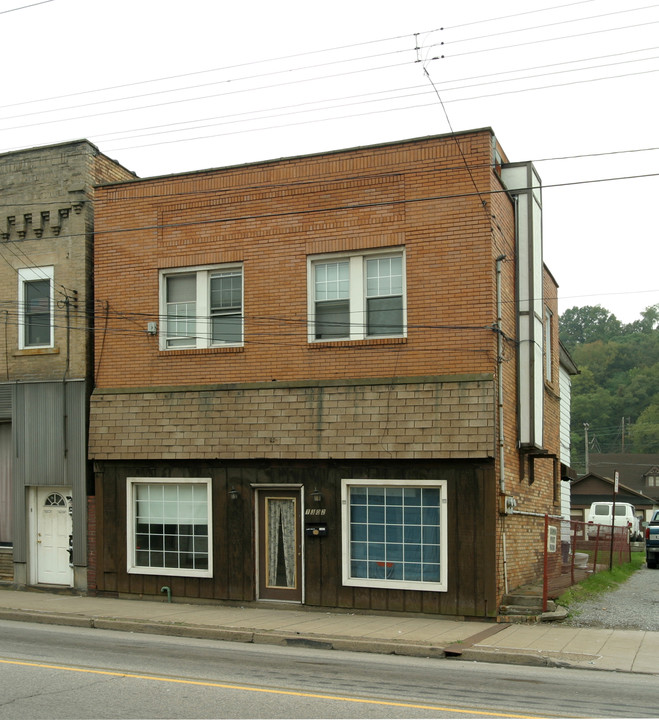 1302 Pennsylvania Ave in Monaca, PA - Building Photo