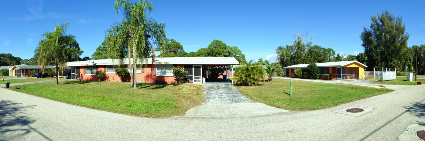 Englewood Apartments in Englewood, FL - Foto de edificio