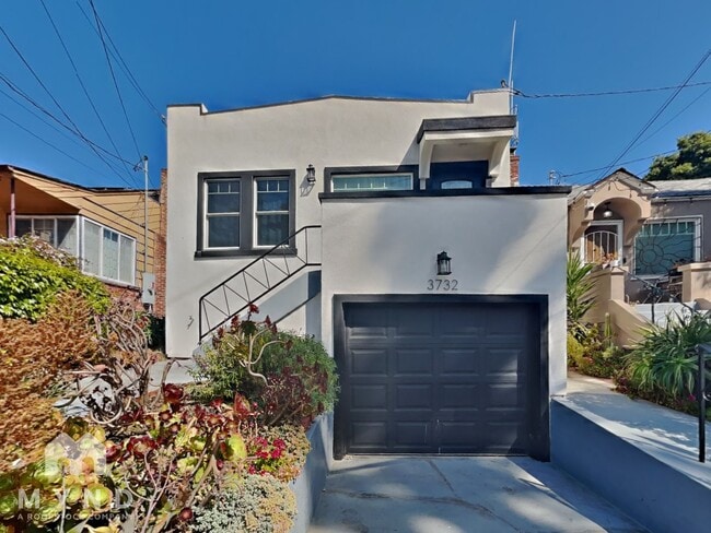 property at 3732 Buell St