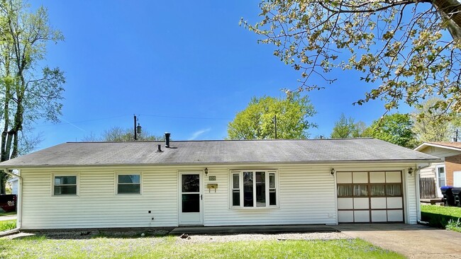 property at 809 Reinthaler Rd