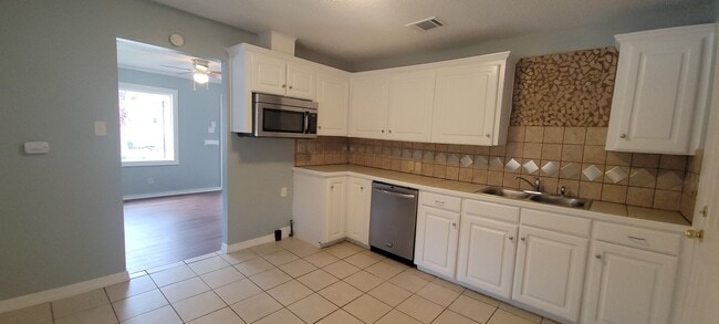 property at 5960 Ledbetter St