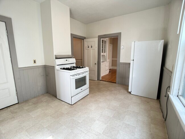 55 Rindge Ave, Unit 1