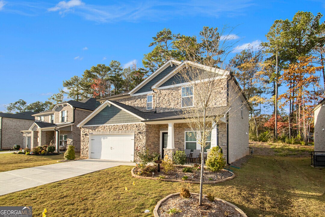7787 Richmond Trl in Fairburn, GA - Building Photo