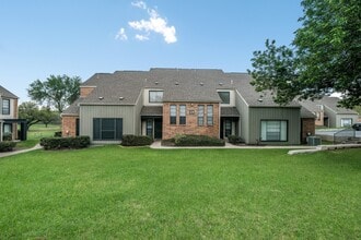 Park Greene Townhomes in San Antonio, TX - Building Photo - Building Photo