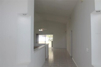 462 Kassik Cir in Orlando, FL - Building Photo - Building Photo