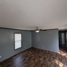 475 Landis Ln in Mount Washington, KY - Building Photo - Building Photo