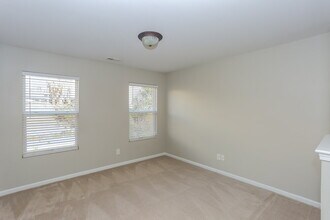 12910 Rothe House Rd in Charlotte, NC - Building Photo - Building Photo