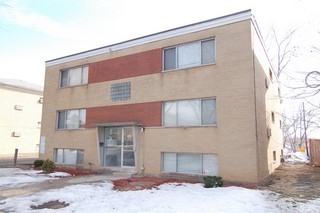 Lorraine Apartments in Waukegan, IL - Building Photo