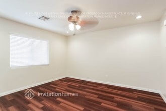 10631 Gibbous Moon Dr in Las Vegas, NV - Foto de edificio - Building Photo