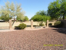 8360 W Minnezona Ave in Phoenix, AZ - Building Photo