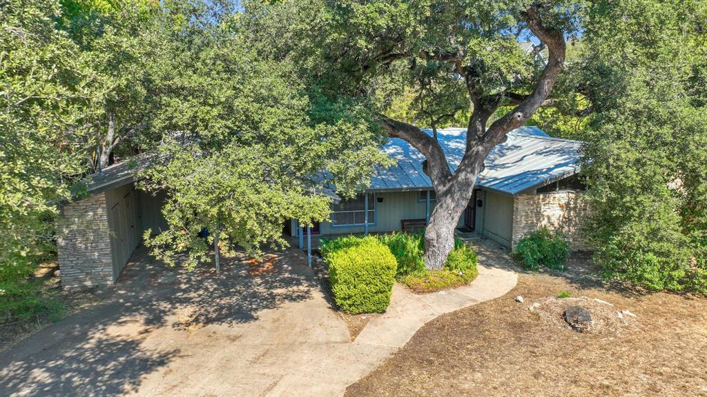 1702 Emilie Ln in Austin, TX - Foto de edificio