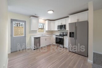 11 Cottage Ln in Hurricane, WV - Building Photo - Building Photo