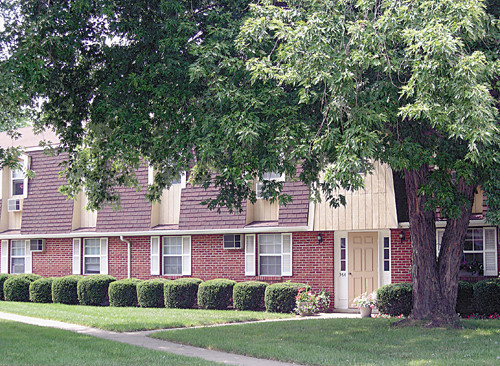 Foxboro Arms Apartments Photo