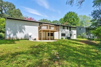 1365 Renee Dr in Decatur, GA - Building Photo - Building Photo