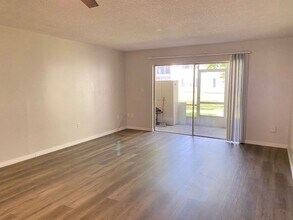 6023 Amberly Ct in Orlando, FL - Building Photo - Building Photo