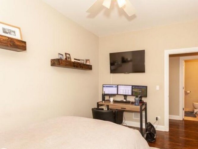 409 W North Ave in Chicago, IL - Building Photo - Building Photo