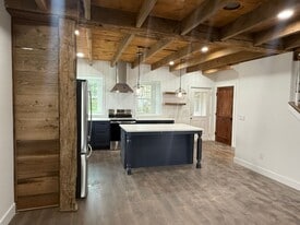 263 Hunter Forge Rd in Macungie, PA - Building Photo