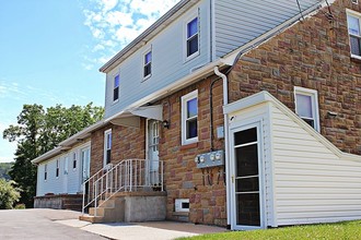 6801 Clearfield St in Harrisburg, PA - Building Photo - Building Photo