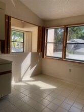 9831 NW 1st Ct in Plantation, FL - Building Photo - Building Photo
