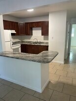 2501 Harn Blvd, Unit G9 in Clearwater, FL - Building Photo