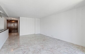 360 E Randolph St, Unit #3105 in Chicago, IL - Building Photo - Building Photo