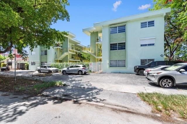 property at 2031 Dewey St