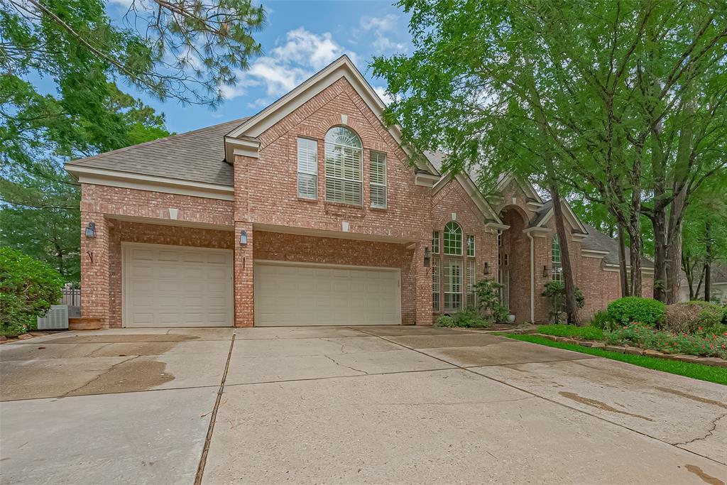 26 Spiceberry Pl in Spring, TX - Building Photo