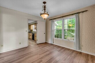 704 19th Ave N in Columbus, MS - Foto de edificio - Building Photo