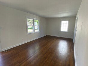 709 W 49th St in Richmond, VA - Building Photo - Building Photo