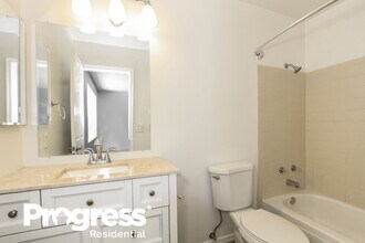 3552 E Le Marche Ave in Phoenix, AZ - Building Photo - Building Photo