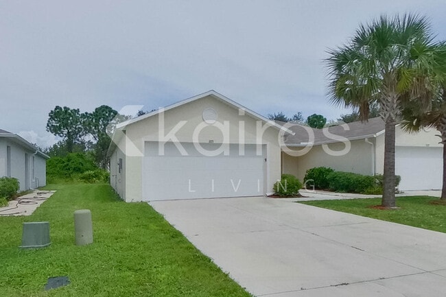 9135 Aegean Cir in Lehigh Acres, FL - Building Photo - Building Photo