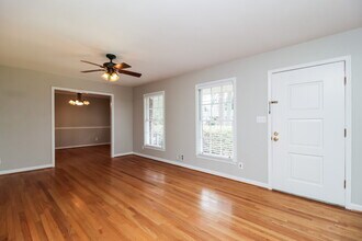 17 Pioneer Trail in Marietta, GA - Building Photo - Building Photo
