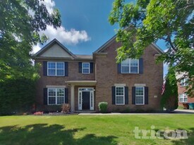1004 Abberley Cir in Hendersonville, TN - Building Photo