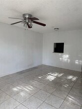 4314 NW 9th Ave in Pompano Beach, FL - Building Photo - Building Photo