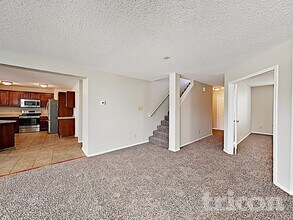 10813 Inspiration Dr in Indianapolis, IN - Building Photo - Building Photo