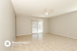 8705 S 253rd Dr in Buckeye, AZ - Foto de edificio - Building Photo