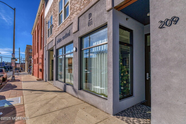 property at 209 Bond St