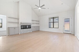 7004 SW Basswood Ave in Bentonville, AR - Building Photo - Building Photo