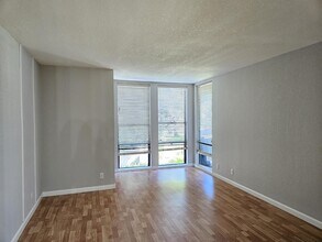 1191 Compass Ln in Foster City, CA - Building Photo - Building Photo