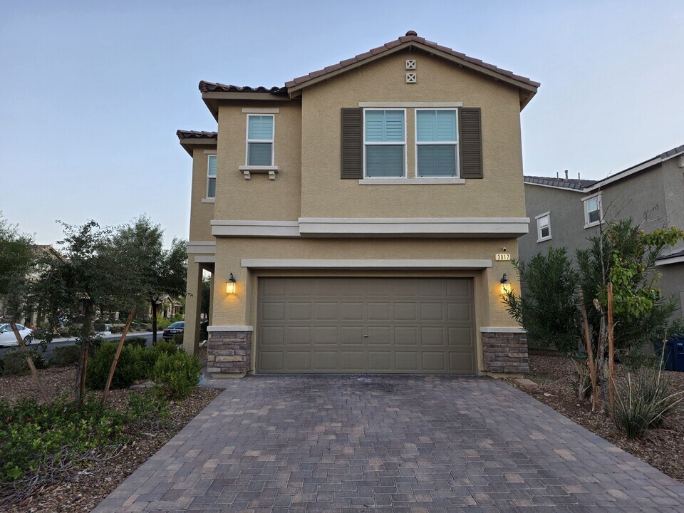 3017 Termini Ave in Henderson, NV - Building Photo