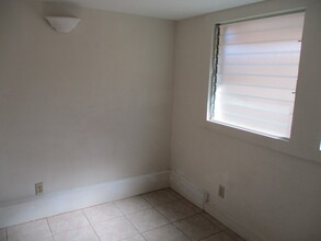 1007 7th Ave in Honolulu, HI - Building Photo - Building Photo