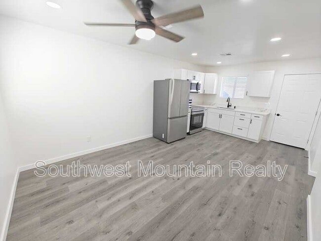 7412 N 62nd Ave in Glendale, AZ - Building Photo - Building Photo