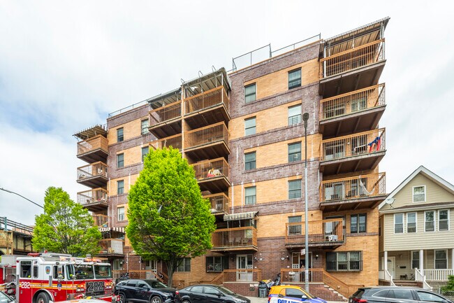 1023 42nd St in Brooklyn, NY - Foto de edificio - Building Photo