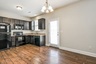 206 Callahan Trail in Garner, NC - Building Photo - Building Photo