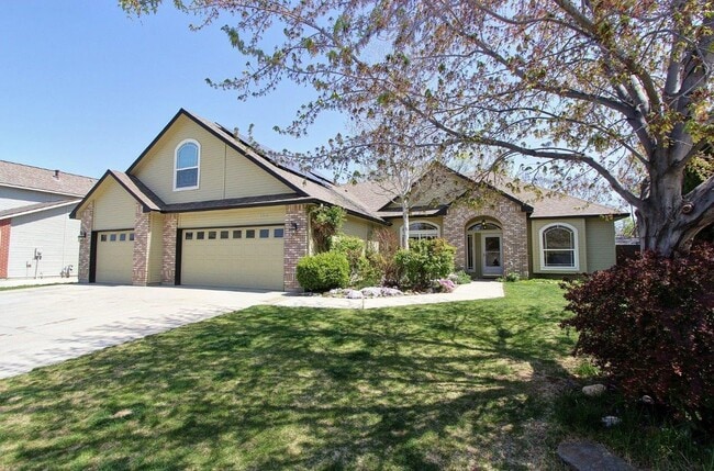 property at 2074 S Tollgate Way
