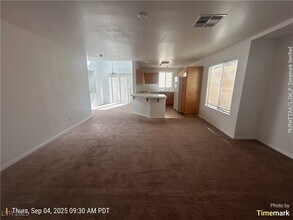7249 Linaria Rd in Las Vegas, NV - Building Photo - Building Photo