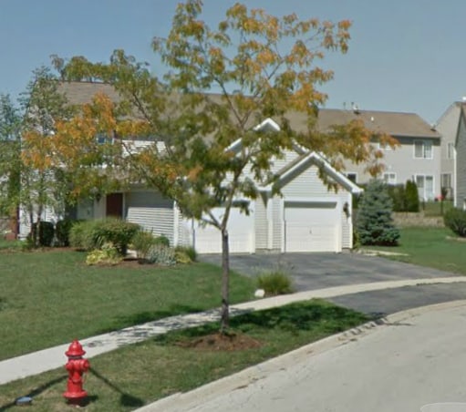 property at 4641 Magnolia Ln