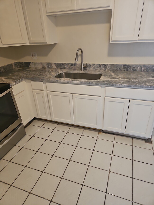 4023 Woodfern Dr, Unit 4023 in Orlando, FL - Foto de edificio - Building Photo